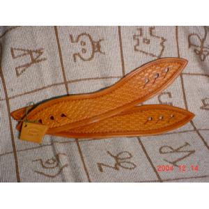 STAMPED DOVE WING SPUR STRAPS Image